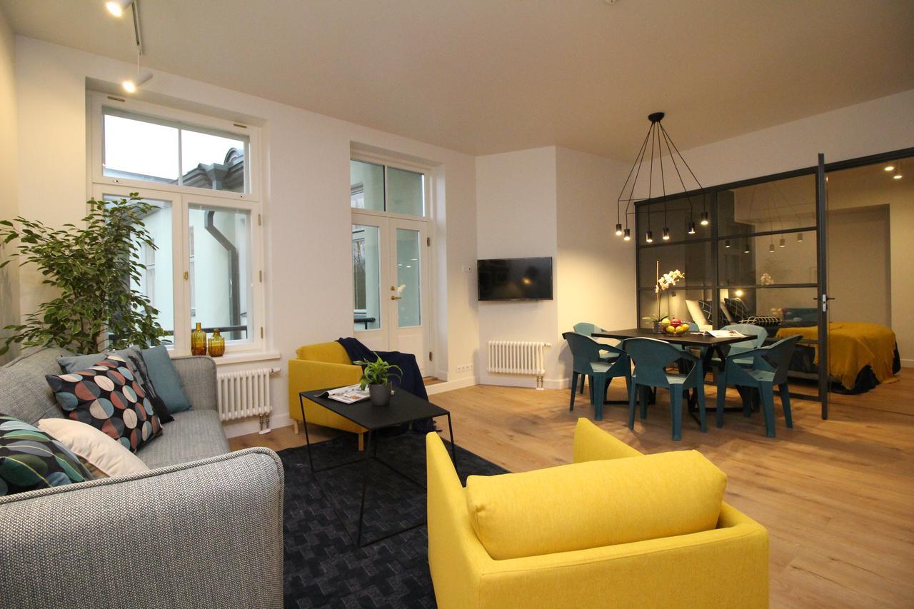Tallinn City Apartments Old Town Suites Экстерьер фото